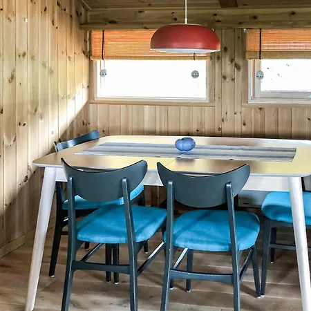 2 Bedroom Awesome In Espa Feriehus *